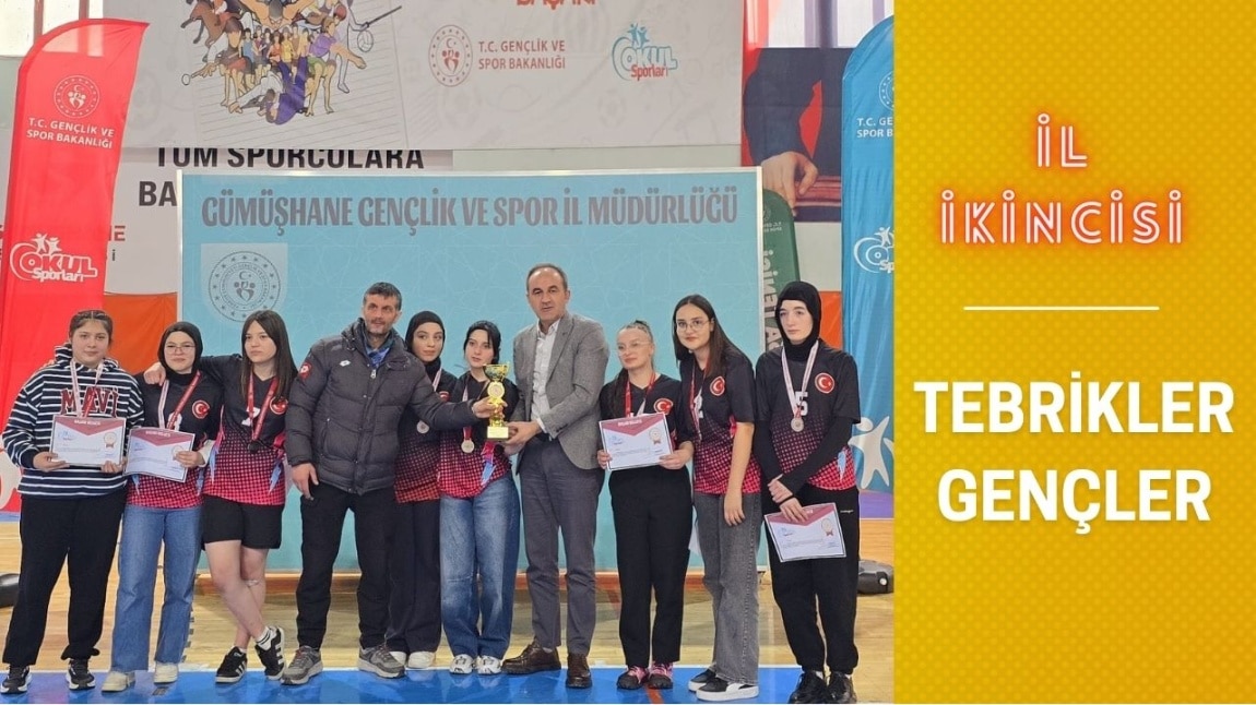 KIZLARIMIZ FUTSALDA İL İKİNCİSİ OLDU